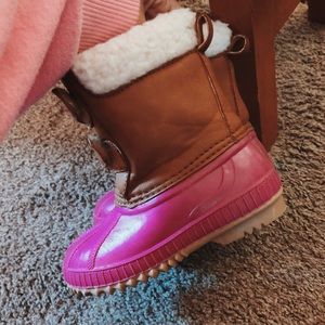 GAP Toddler 7T/8T snow boots